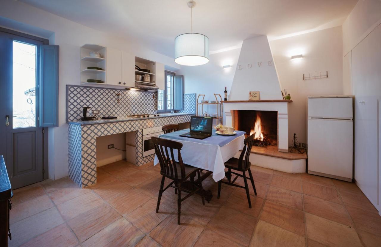 Recchi Franceschini Bike Hotel Last - Minute - Availability Montalto delle Marche Exteriör bild