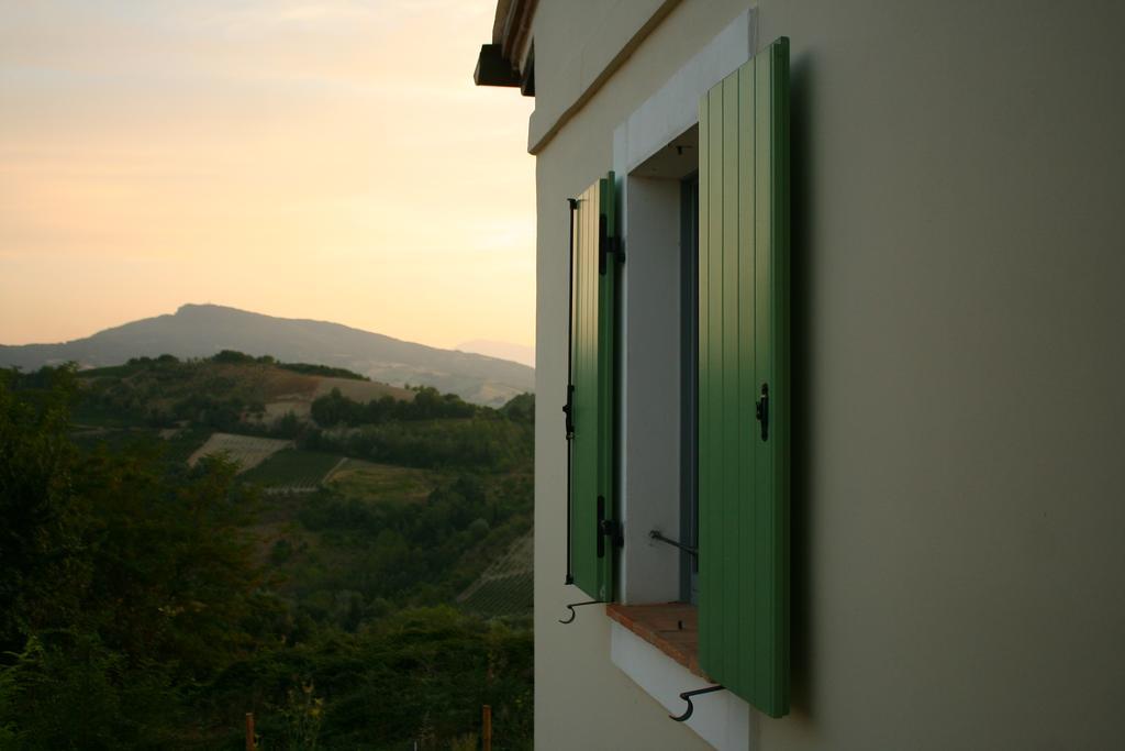 Recchi Franceschini Bike Hotel Last - Minute - Availability Montalto delle Marche Exteriör bild